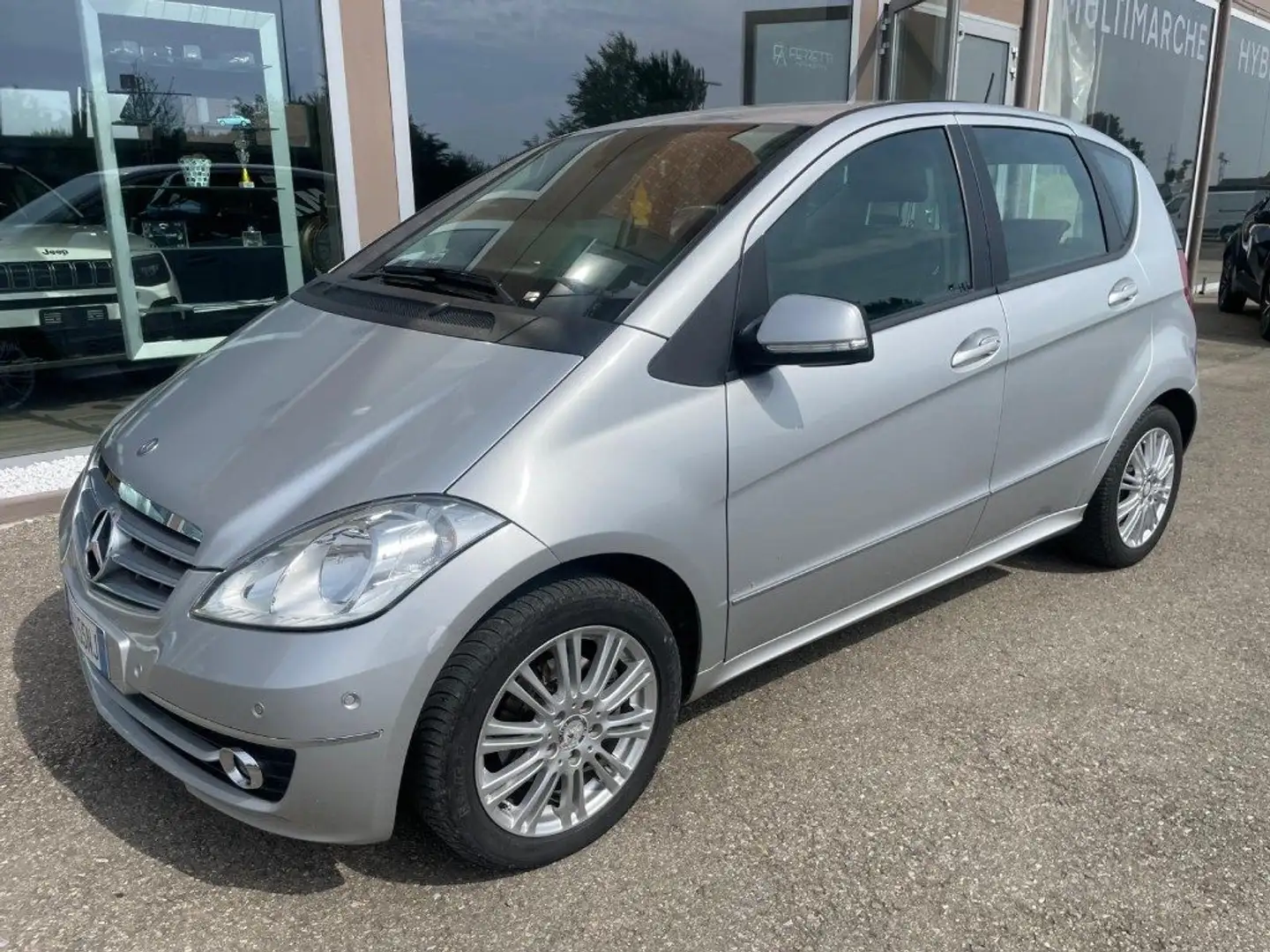 Mercedes-Benz A 180 CDI Premium Argento - 2