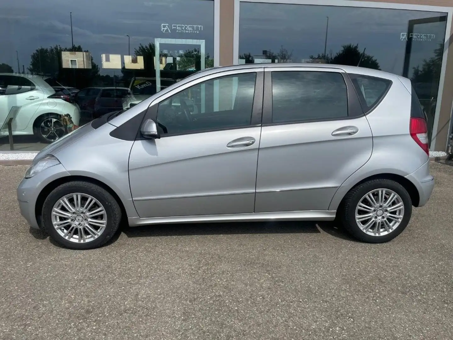 Mercedes-Benz A 180 CDI Premium Argento - 1