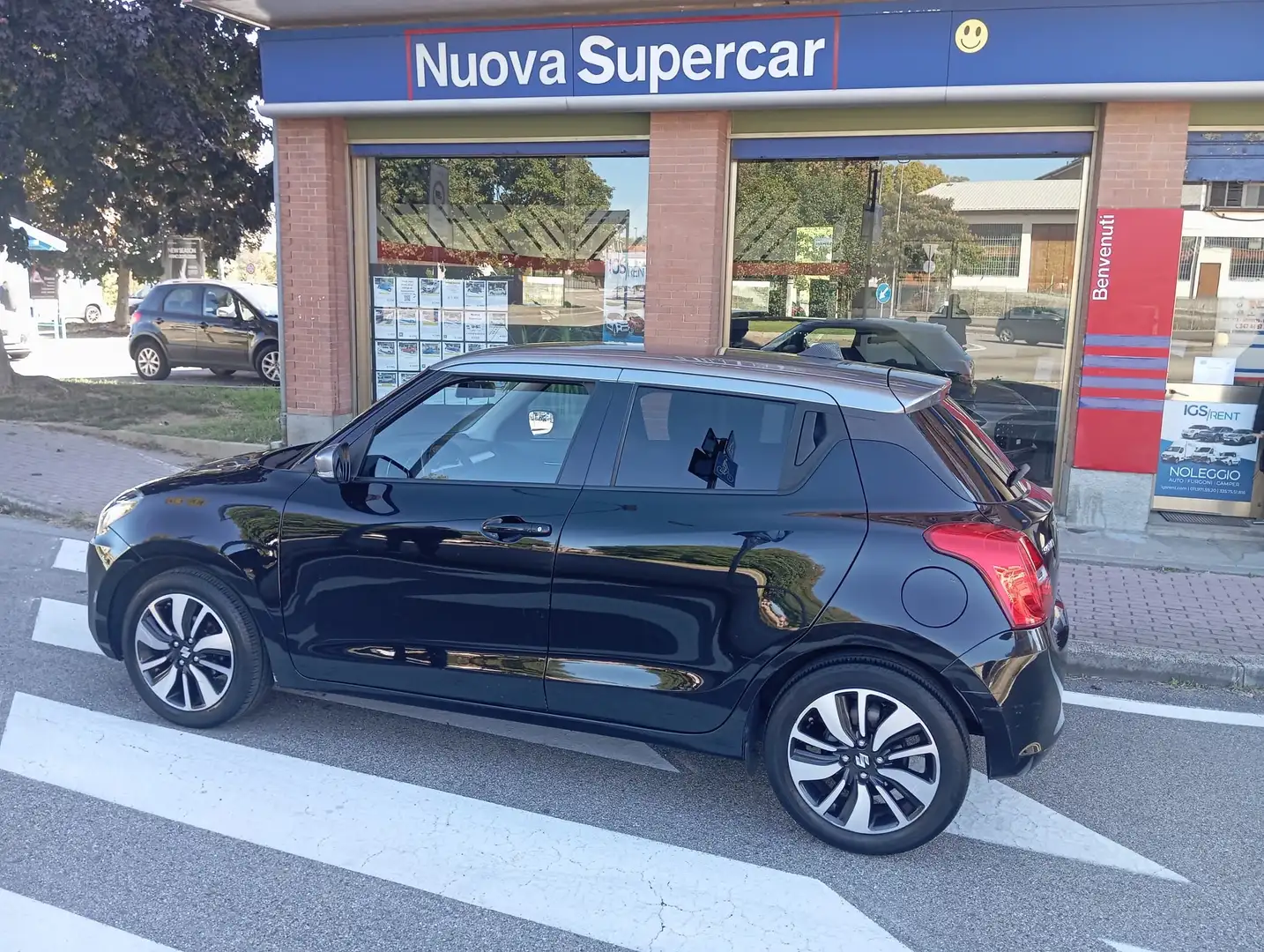 Suzuki Swift Swift VI 2017 1.2h Top 2wd Nero - 1