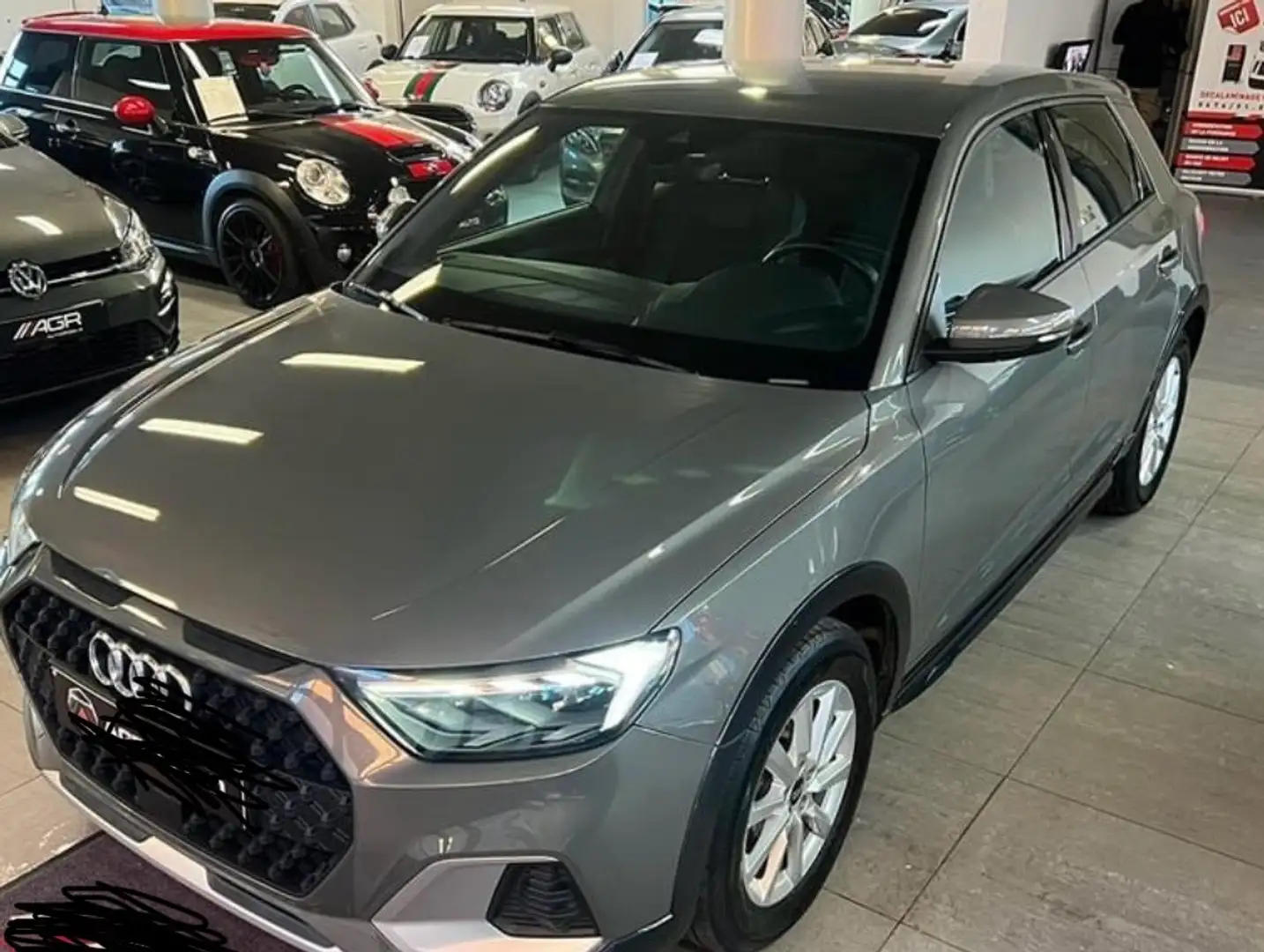 Audi A1 A1 Citycarver 30 TFSI S tronic Gris - 1