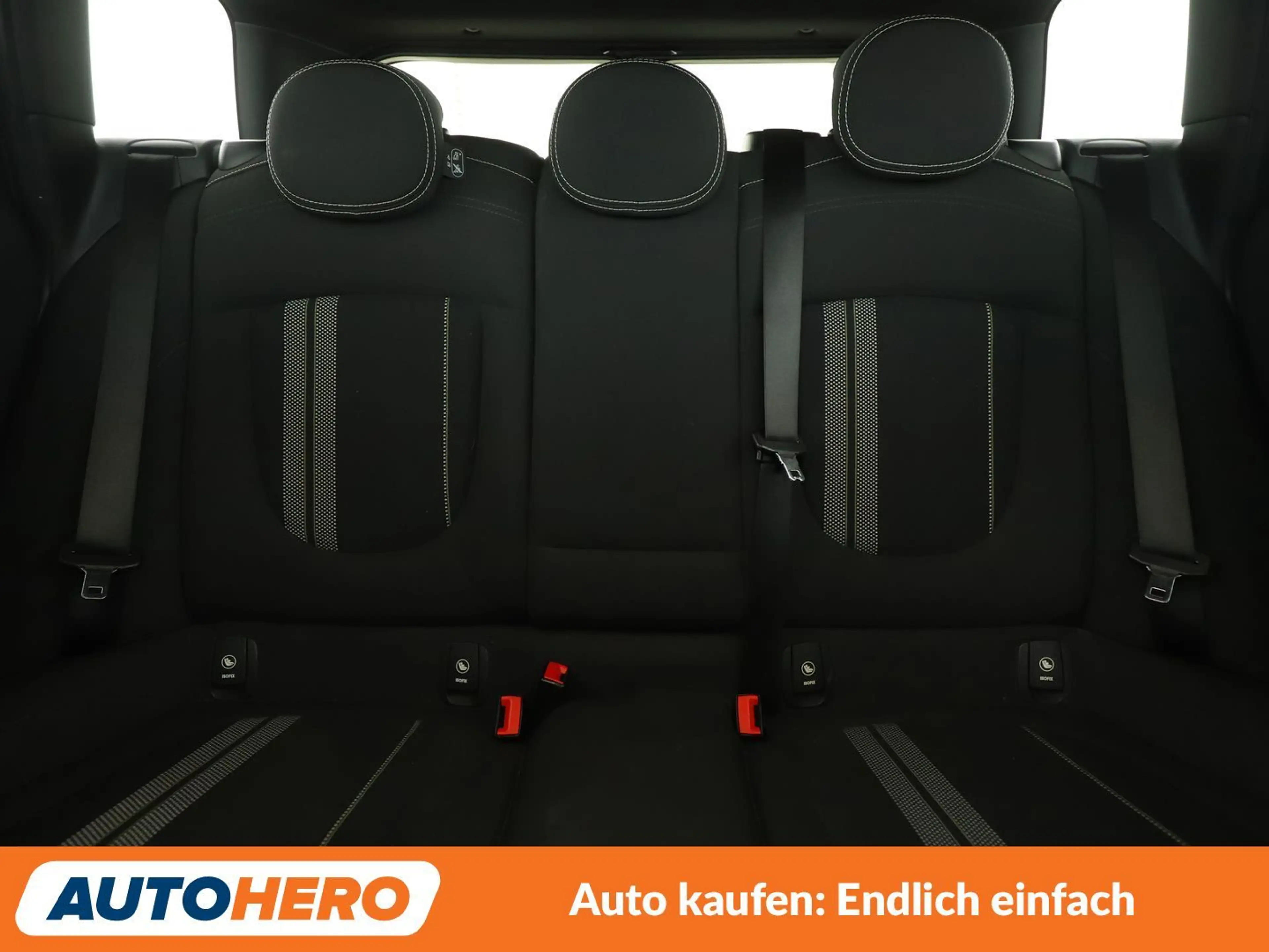 MINI Cooper S Clubman Cooper S Aut.*NAVI*LED*TEMPO*PANO*PDC*SHZ* — photo 15