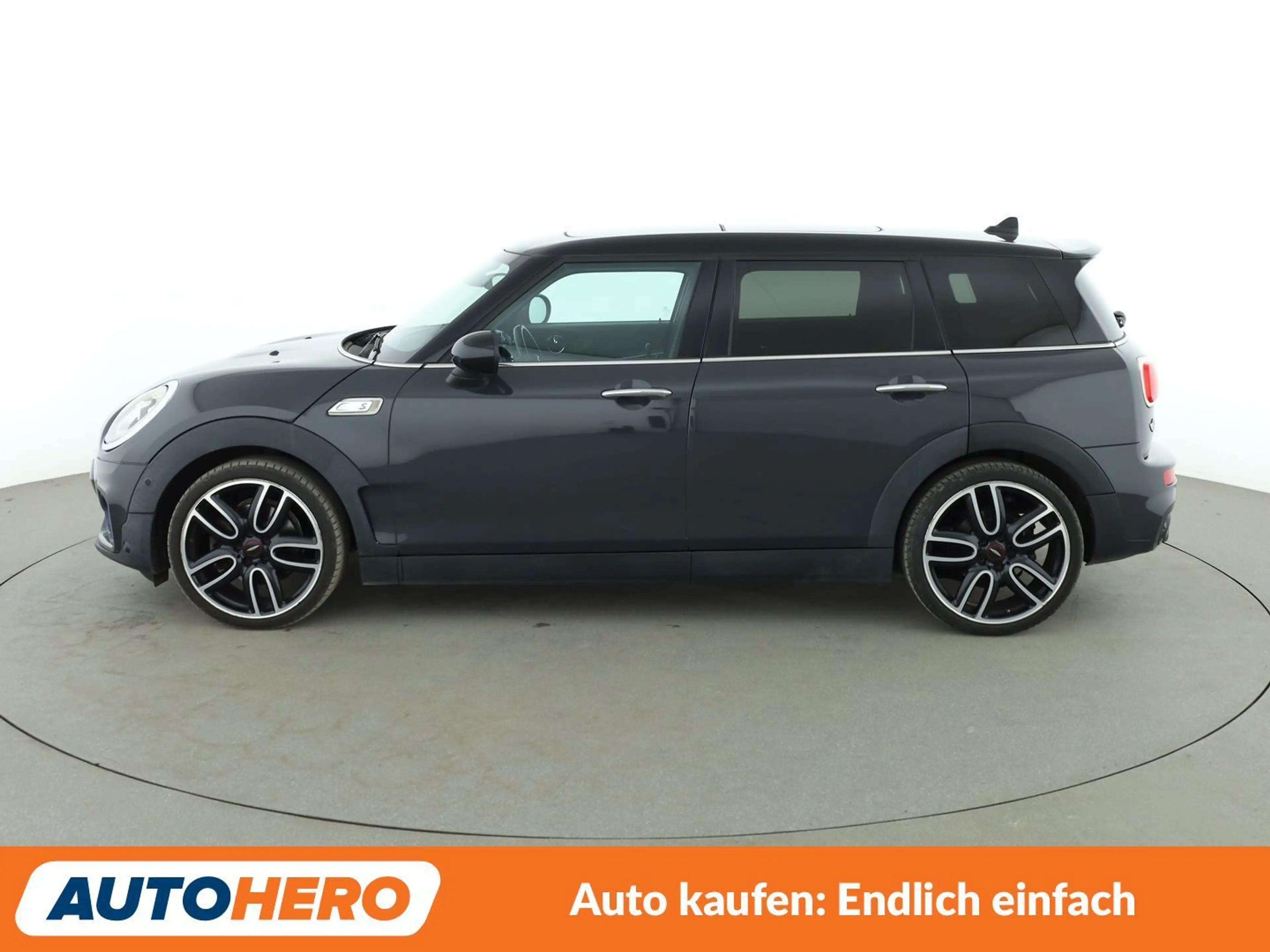 MINI Cooper S Clubman Cooper S Aut.*NAVI*LED*TEMPO*PANO*PDC*SHZ* — photo 3