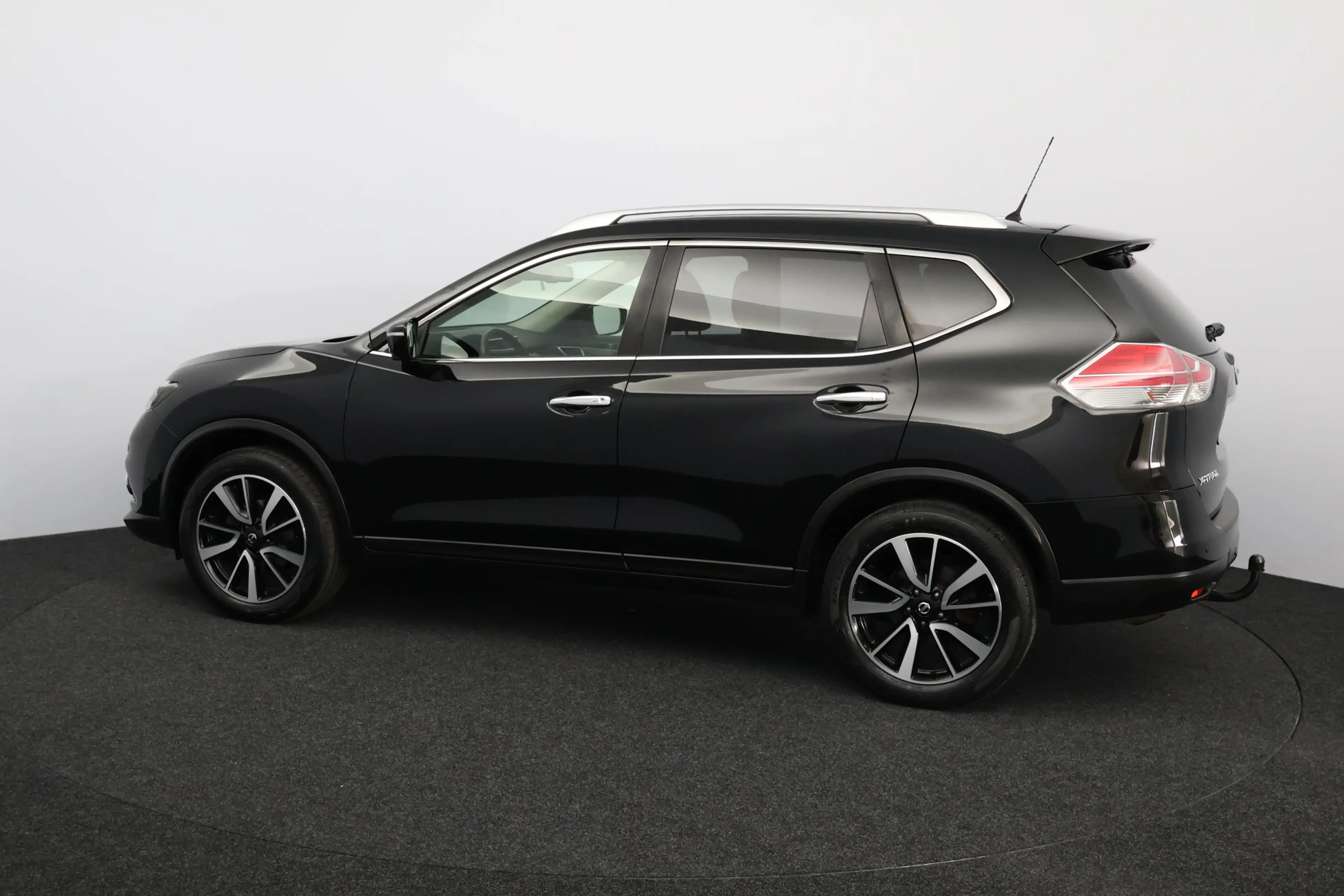Nissan X-Trail 1.6 DIG-T Tekna /Trekhaak! /Pano-Dak /Camera /LED — photo 3