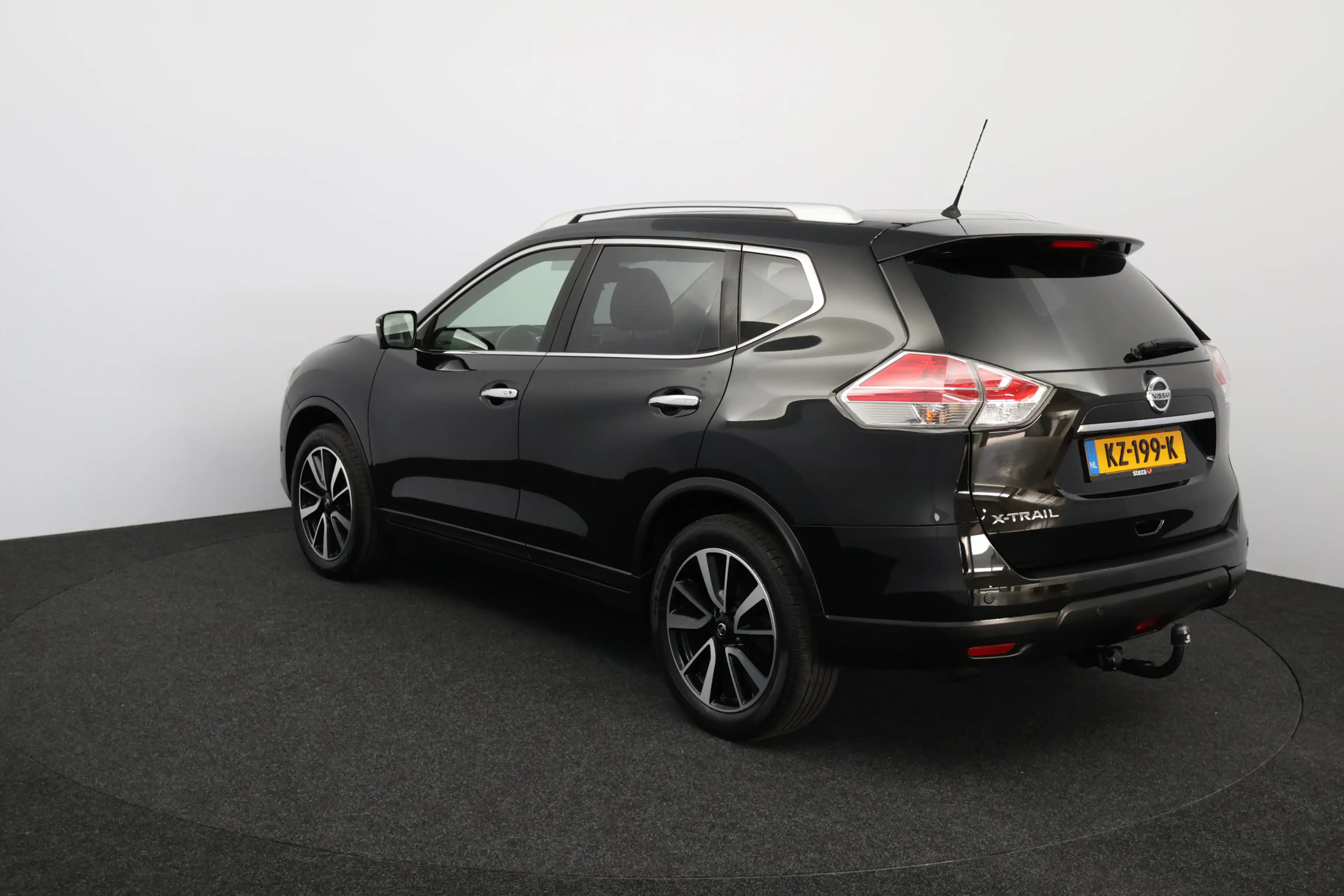 Nissan X-Trail 1.6 DIG-T Tekna /Trekhaak! /Pano-Dak /Camera /LED — photo 2