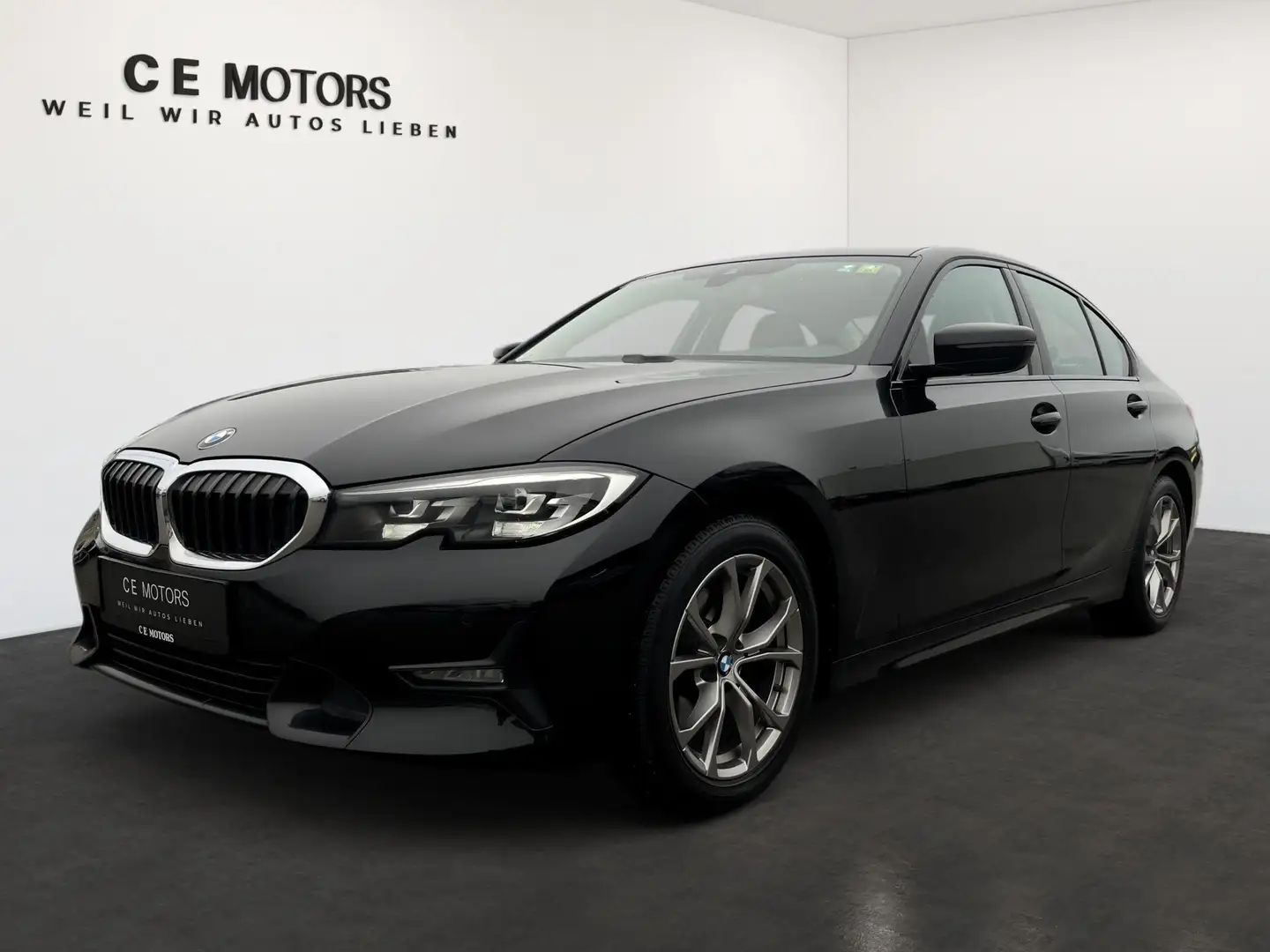 BMW 320 3er-Reihe Diesel Allrad (G20)  xDrive Schwarz - 1