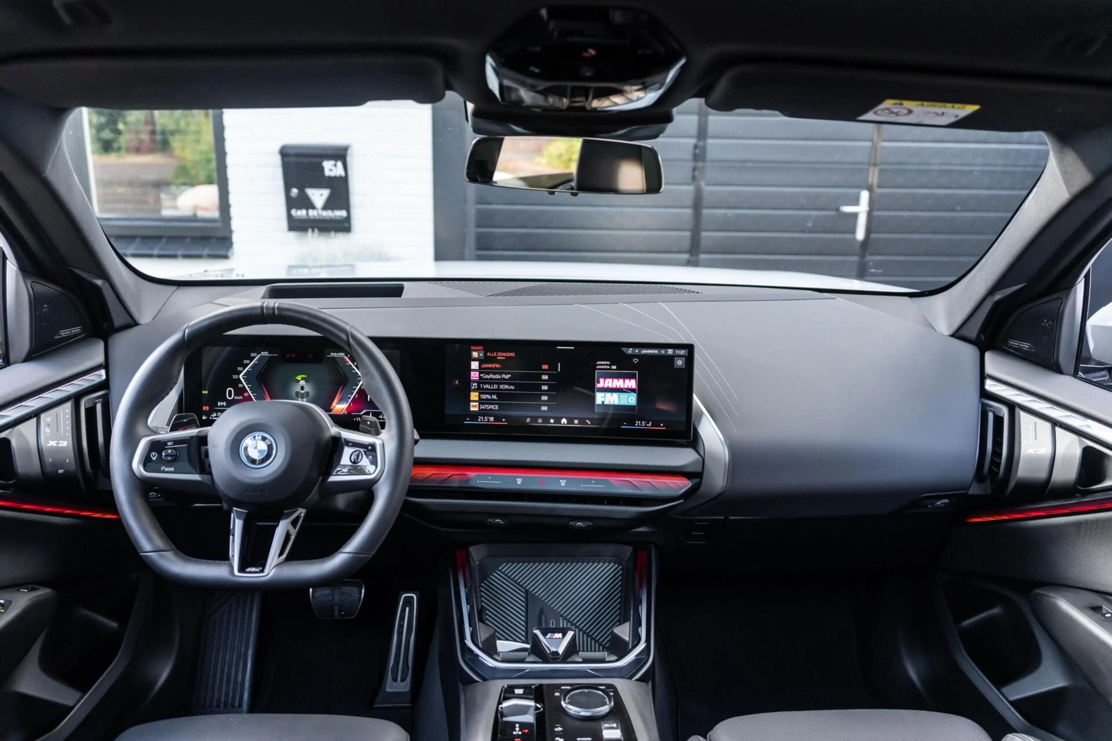BMW X3 30e xDrive M Sport Pro 360 H&K 20" individual — photo 15