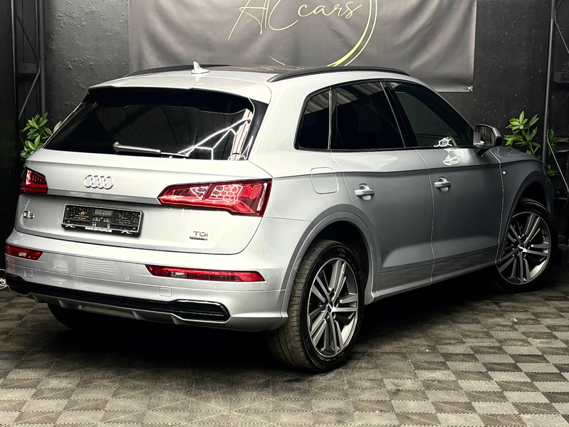 Audi Q5 Q5 2.0 TDi Quattro S tronic *12 mois garantie*toit ouvrant*AUTO — photo 4
