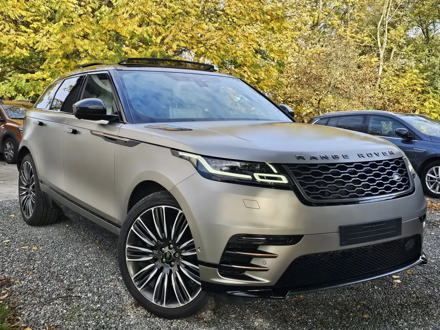 Land Rover Range Rover Velar 3.0 TD6 * First Edition *Virtual+Led+360+..*R Dyn. Beige - 1