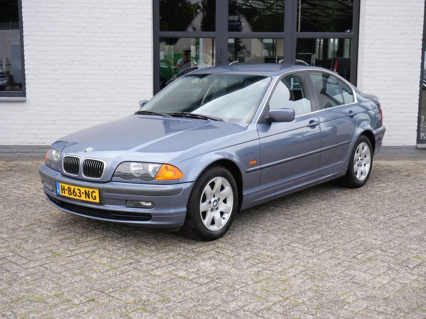 BMW 328 3-serie 328i Executive 135.000KM !!! Ecc Sport sto Blauw - 1
