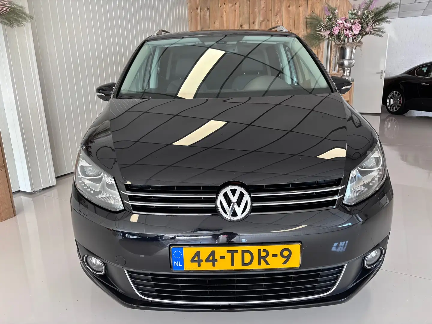 Volkswagen Touran 1.4 TSI HIGHLINE, NAVI, NAP, TREKHAAK, XENON, LED, Noir - 2