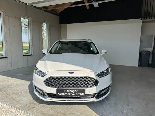 Ford Mondeo Vignale*Top*Voll*elektrischeSitze*Leder*Erstbesitz