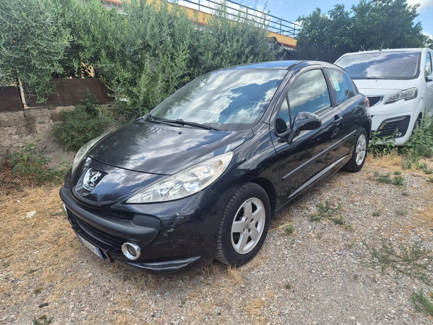 Peugeot 207 1.4 88CV 3p. ONE Line Nero - 1