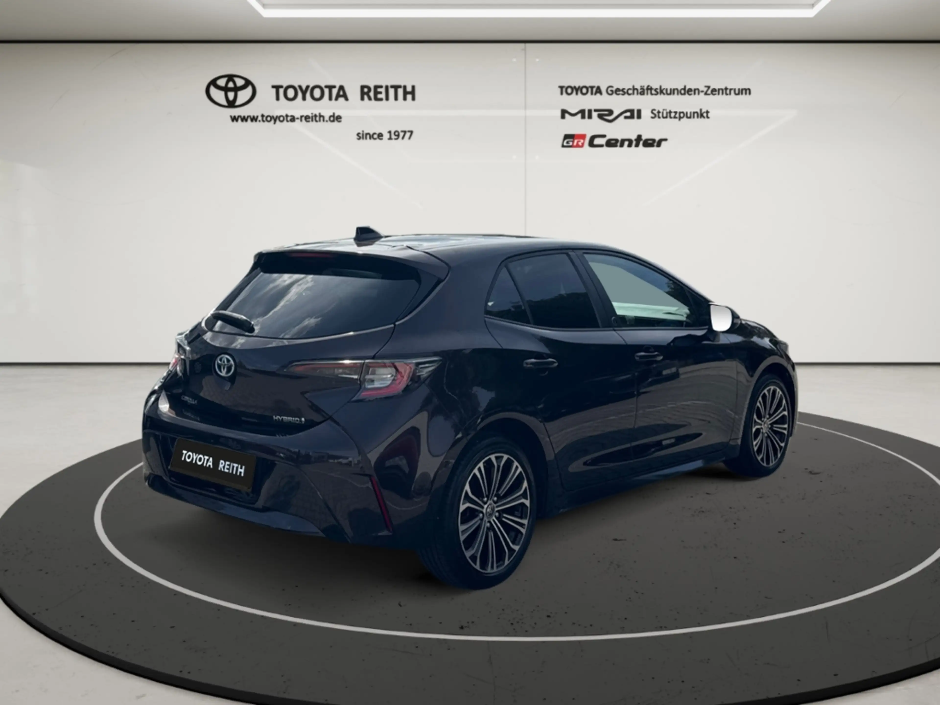 Toyota Corolla Hybrid Team D Navi LED ACC Apple CarPlay Android A — photo 5