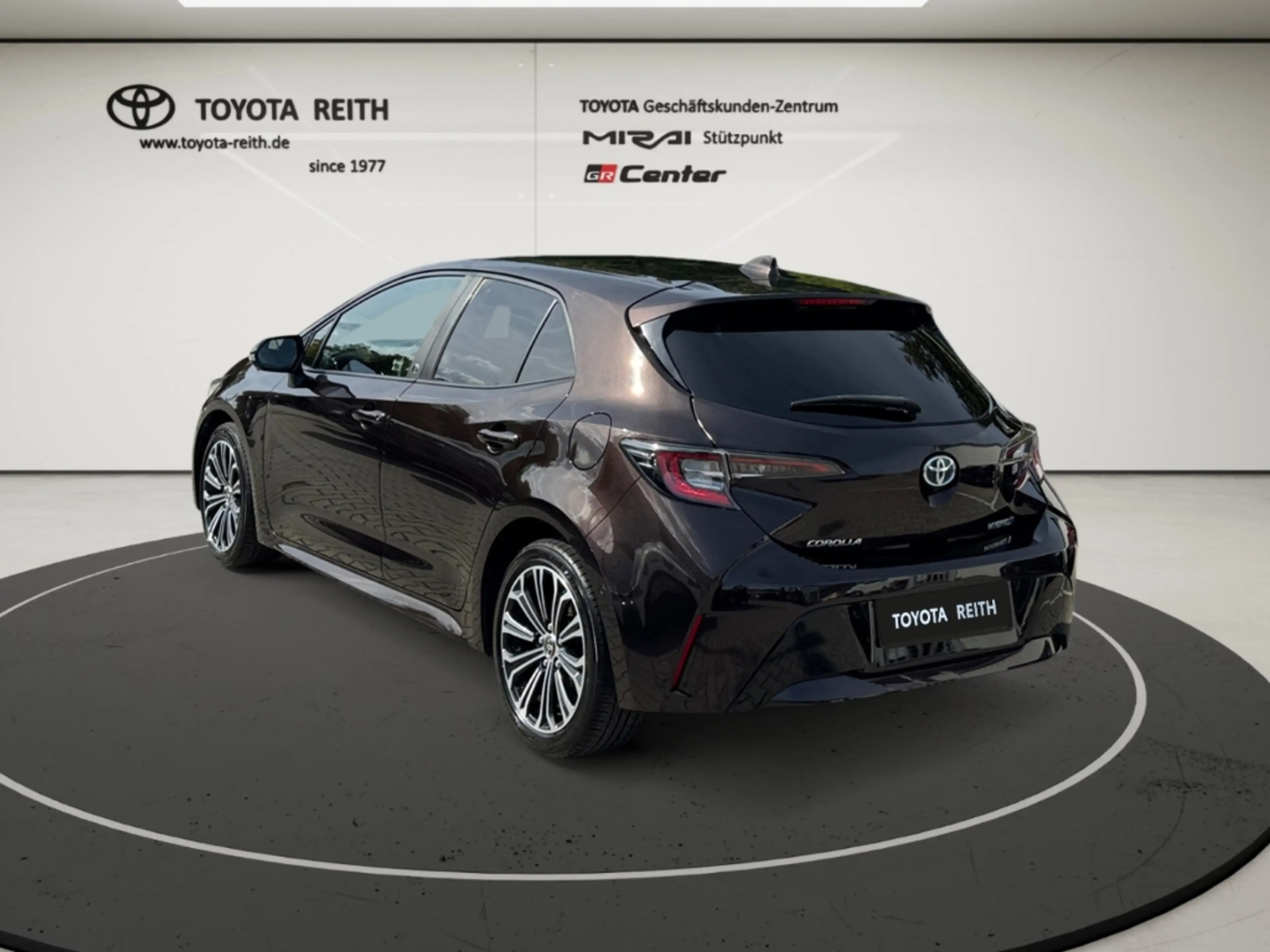 Toyota Corolla Hybrid Team D Navi LED ACC Apple CarPlay Android A — photo 3