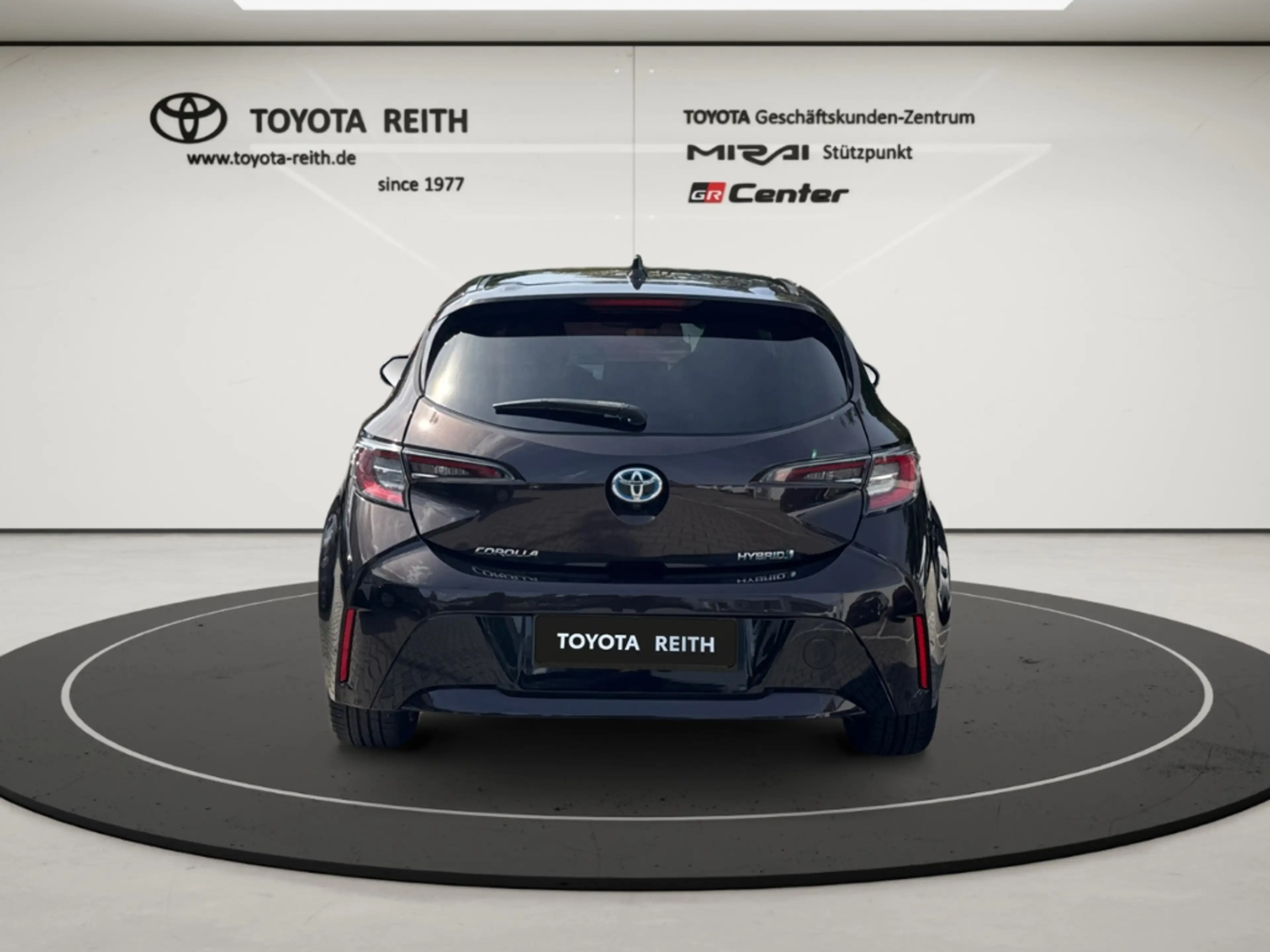 Toyota Corolla Hybrid Team D Navi LED ACC Apple CarPlay Android A — photo 4