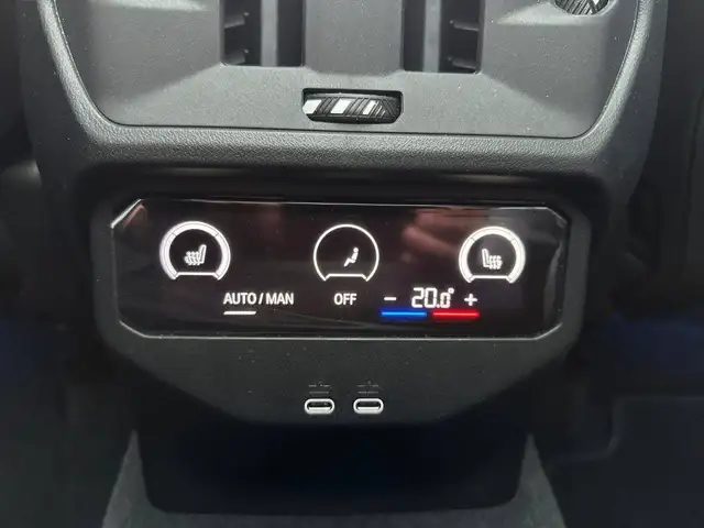 BMW X3 view 7