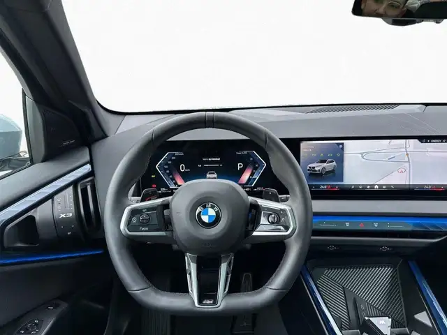 BMW X3 view 6