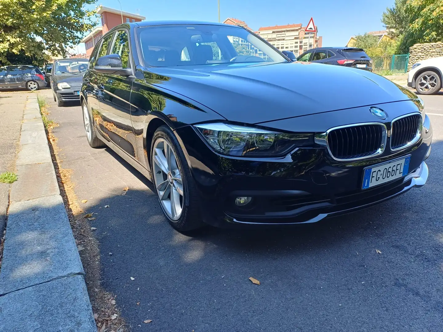 BMW 325 325d Touring 224cv Garanzia 1 ano compresa Nero - 2