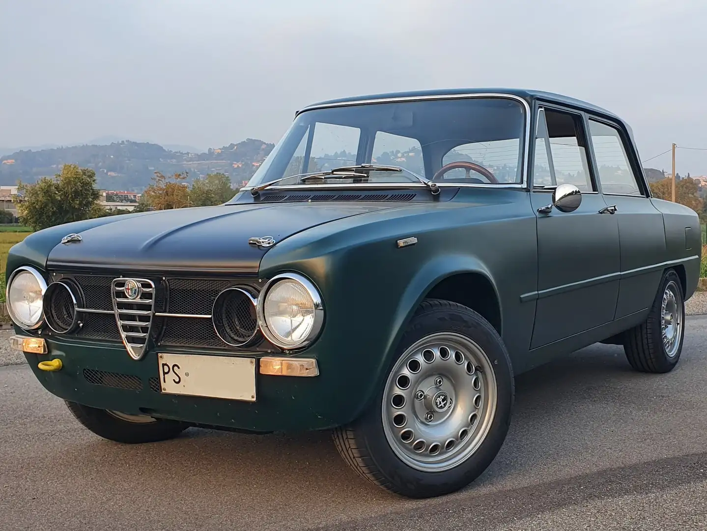 Alfa Romeo Giulia Verde - 1
