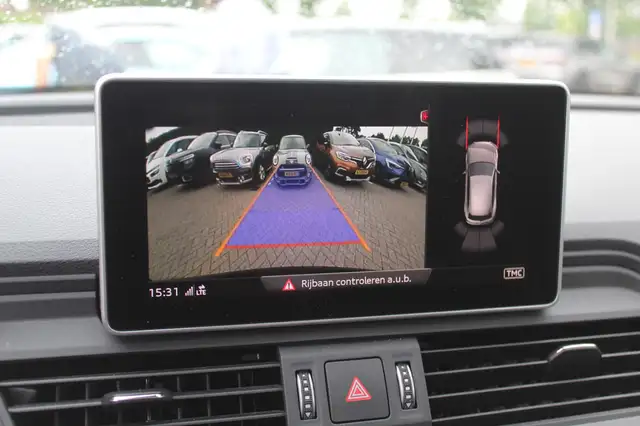 Audi Q5 view 20