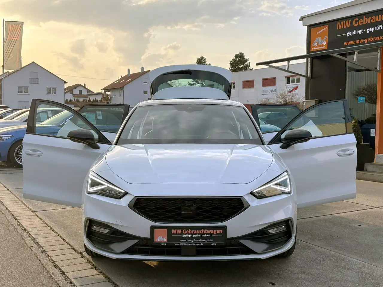 SEAT Leon 1.5eTSI DSG FR LED ACC eGSD KAM CarPlay SHZ 3