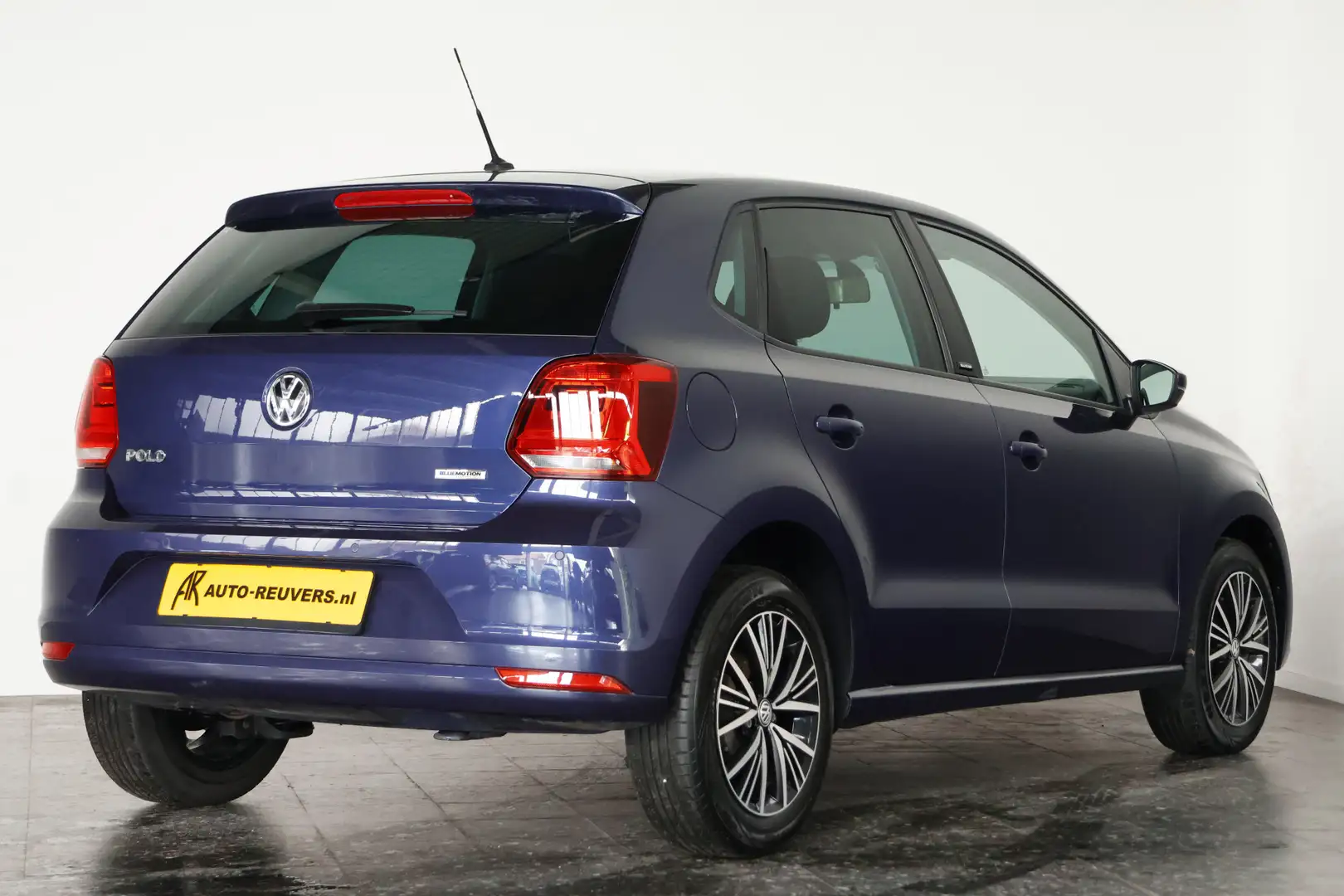 Volkswagen Polo 1.0 Allstar / LED / 5 deurs / Clima / Stoelverwarm Blauw - 2