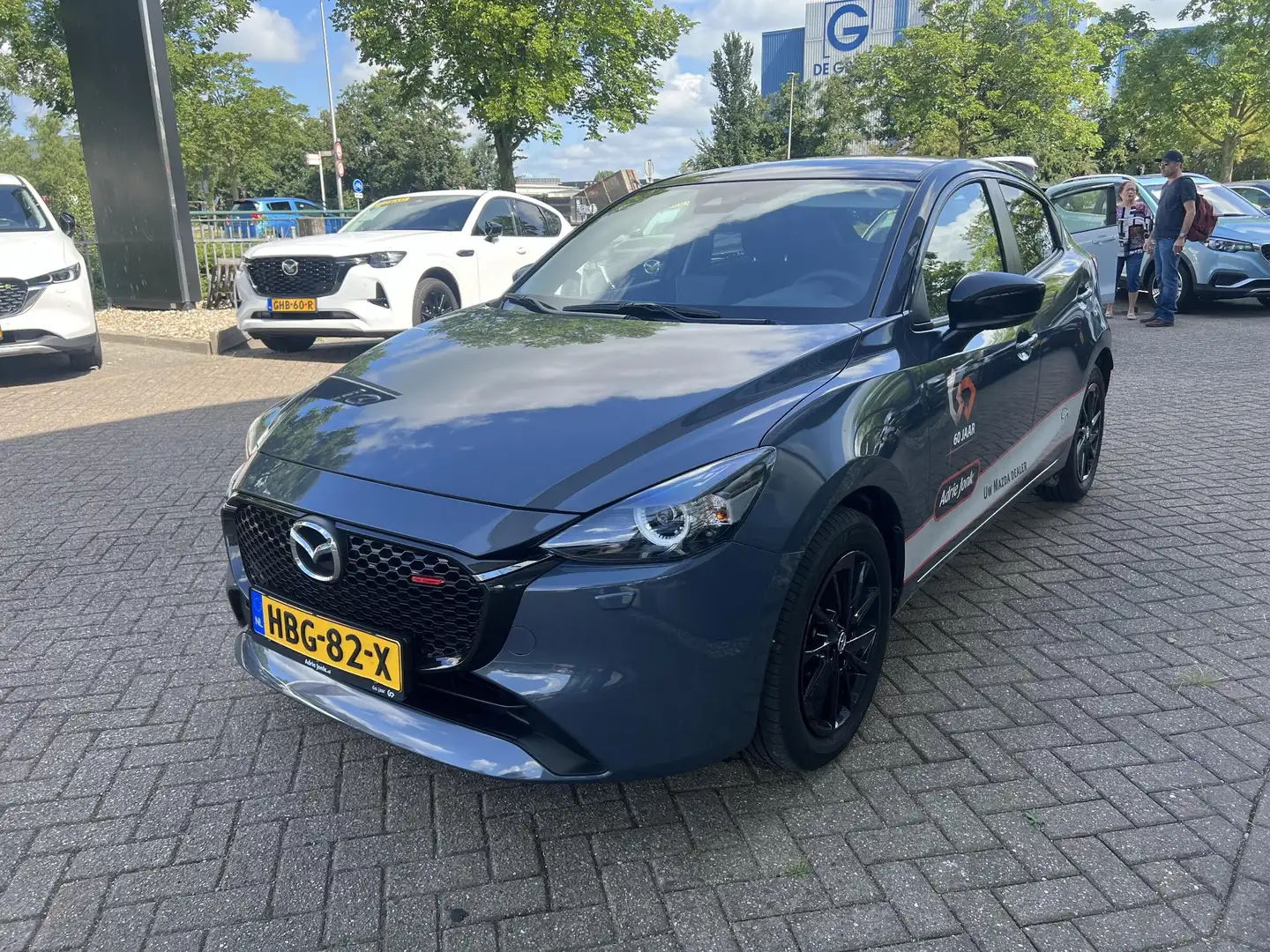 Mazda 2 1.5 e-SkyActiv-G 90 Homura | APPLE CARPLAY | DODEH Grijs - 2
