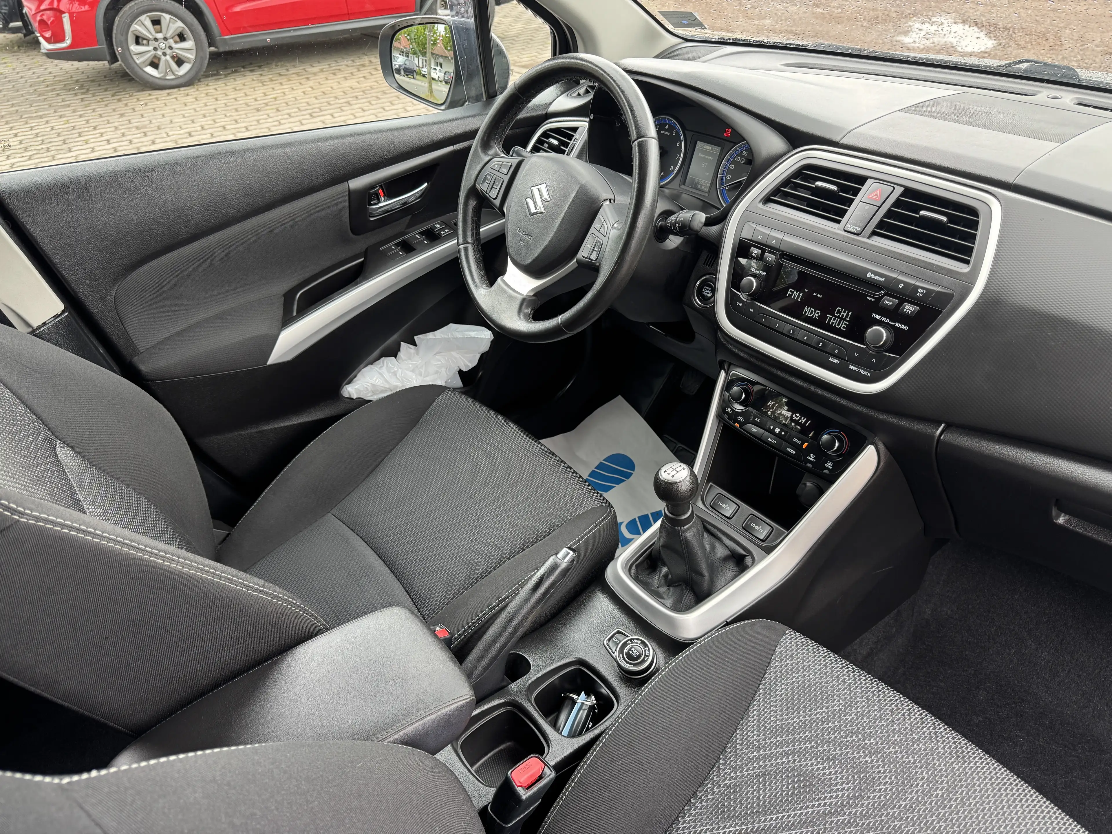 Suzuki SX4 S-Cross Comfort 4x4 — photo 7