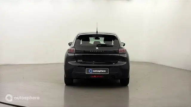 Peugeot 208 view 6