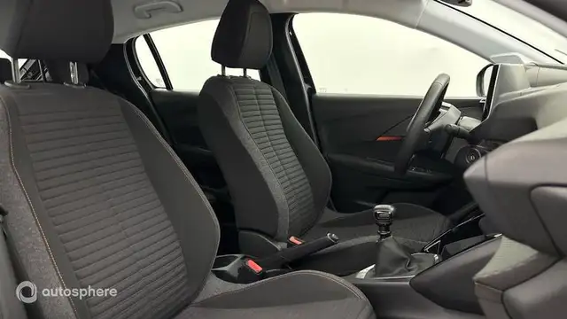 Peugeot 208 view 15