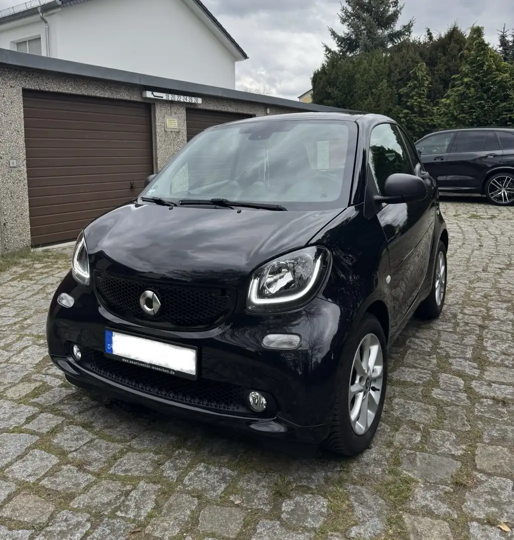 smart forTwo Basis 66 kW *2. Hand*Scheckheft bei Mercedes* Schwarz - 1