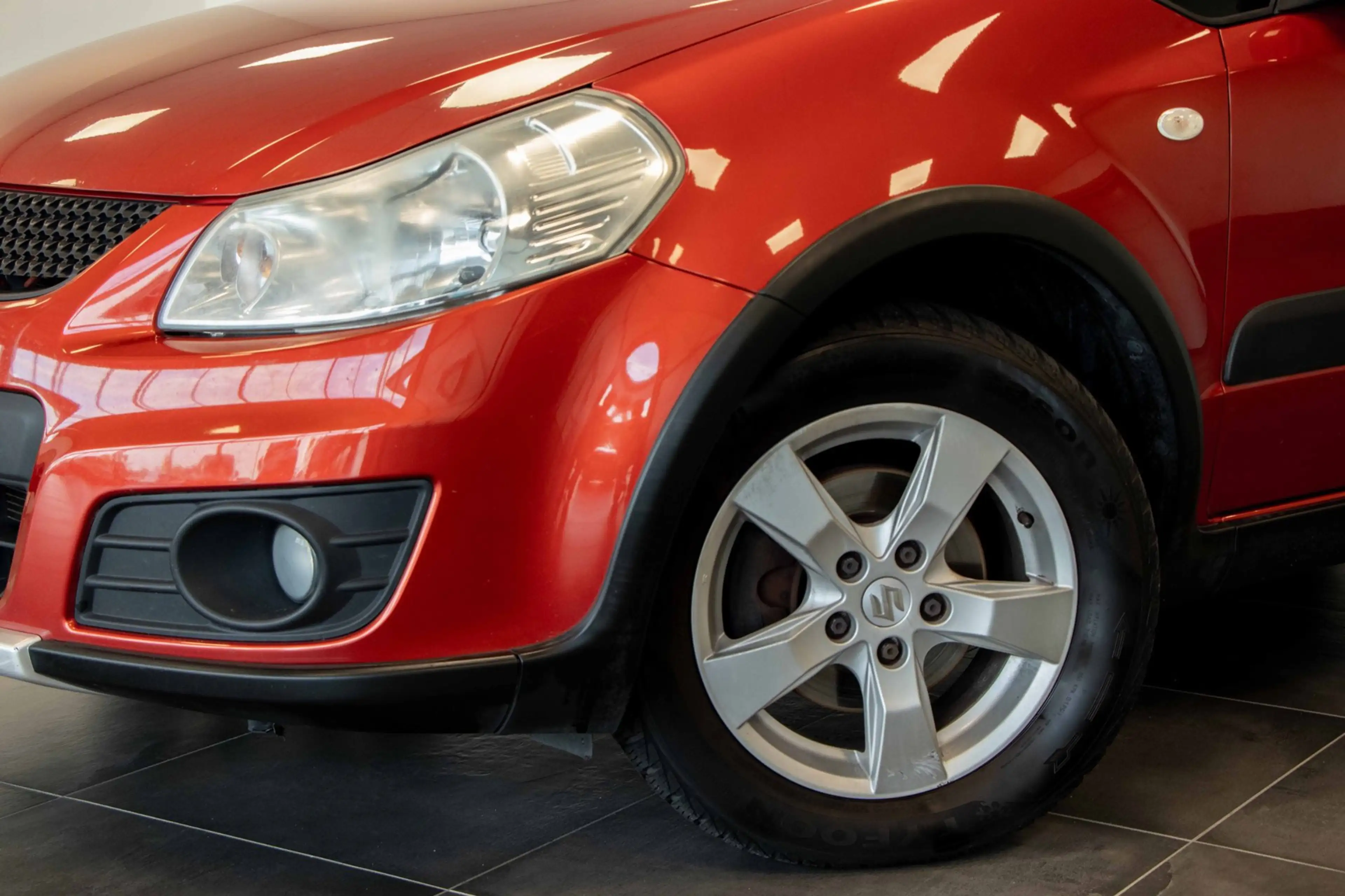 Suzuki SX4 1.6 Exclusive Airco|Trekhaak| Leuke Uitvoering — photo 2