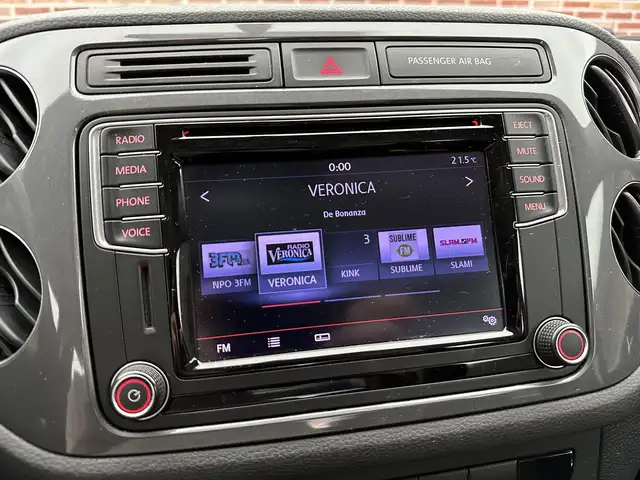 Volkswagen Tiguan view 15