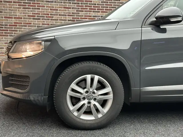 Volkswagen Tiguan view 27
