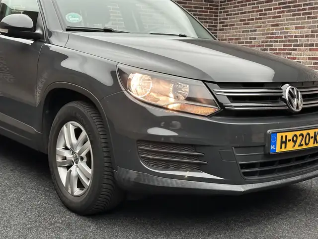 Volkswagen Tiguan view 20