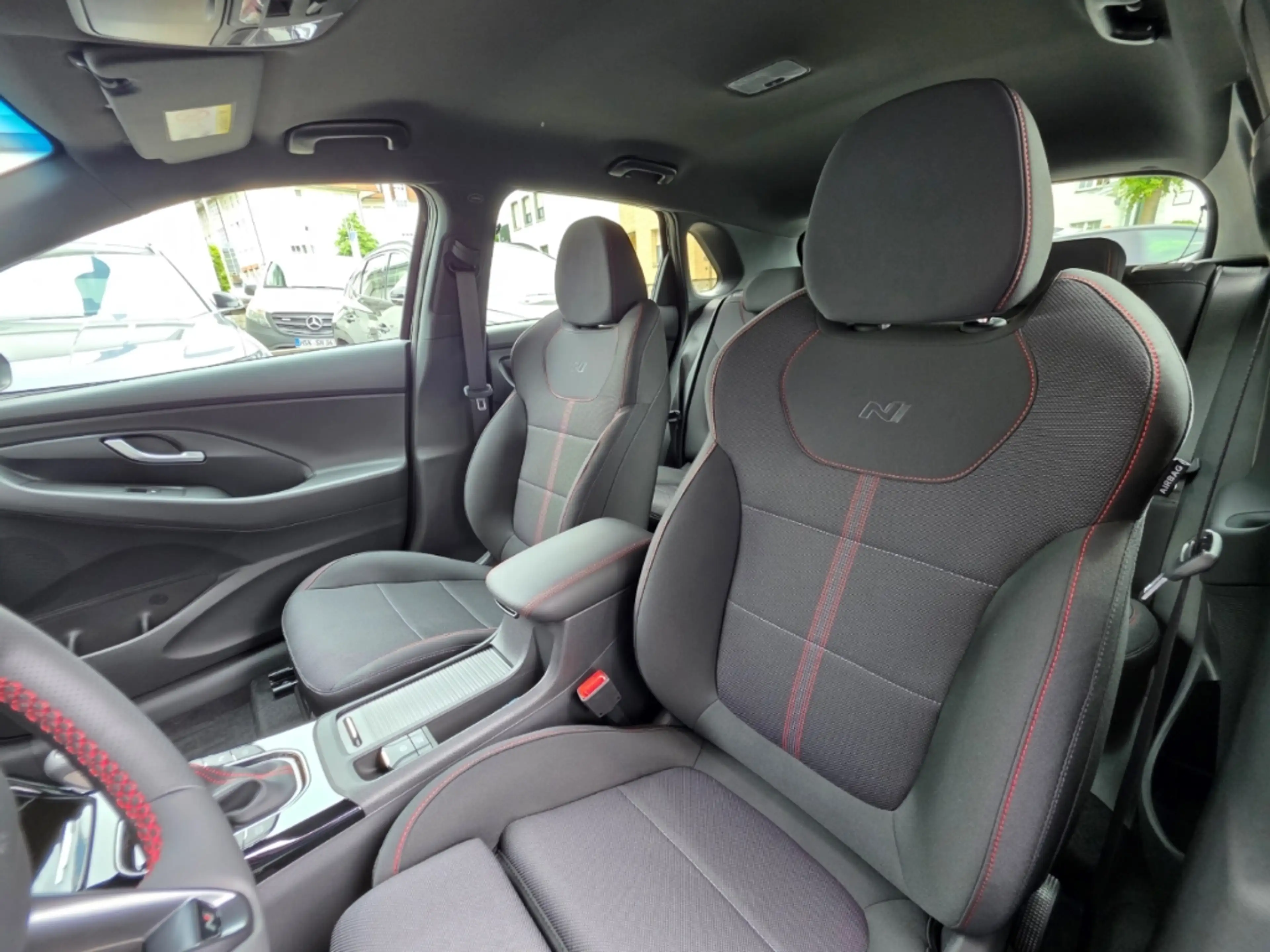 Hyundai i30 1.6 T-GDI 7-DCT N Line MY26 / Navi / Voll-LED / Ka — photo 11