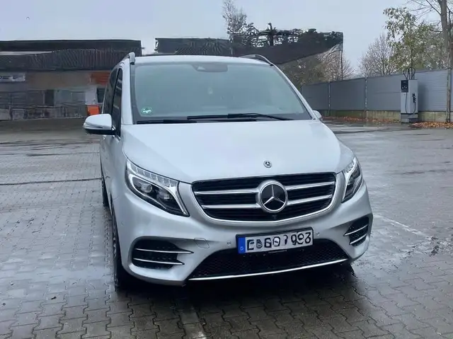 Mercedes-Benz V 200