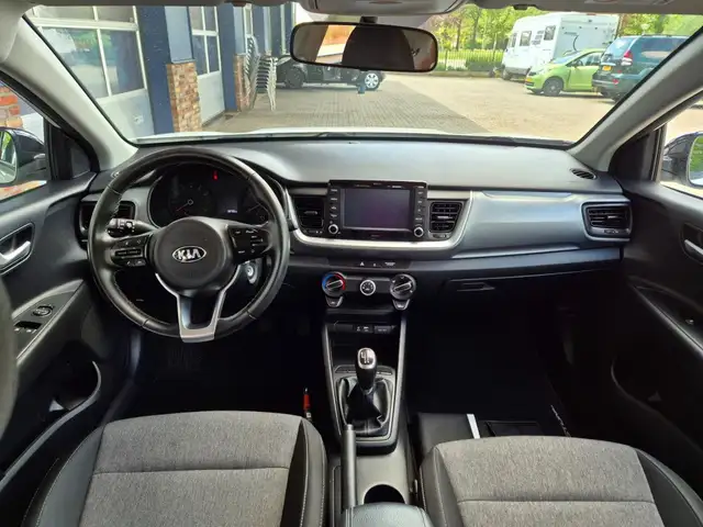 Kia Stonic view 3