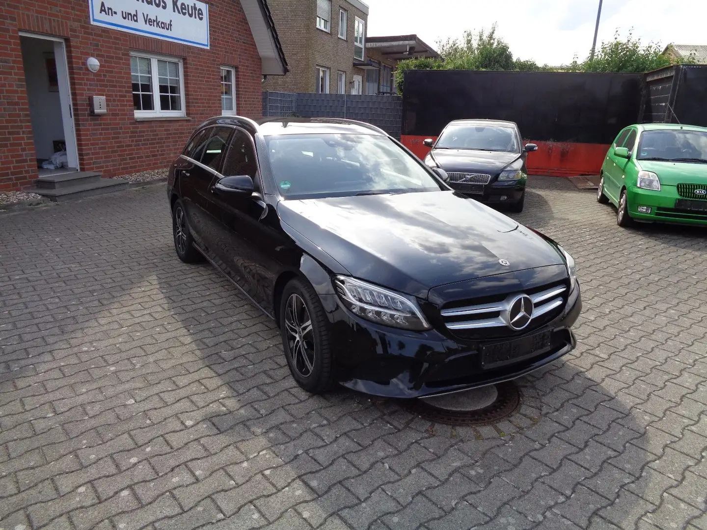 Mercedes-Benz C 220 T CDI Avang., Kamera, Autom., PTS, SHZ, LM Noir - 2