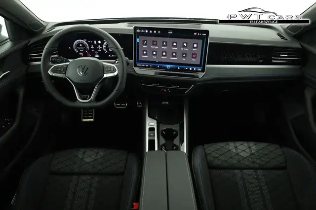 Volkswagen Passat Variant 2.0 TDI 142 kW 4Motion R-Line DSG 4M Black, AHK... Ansicht 4