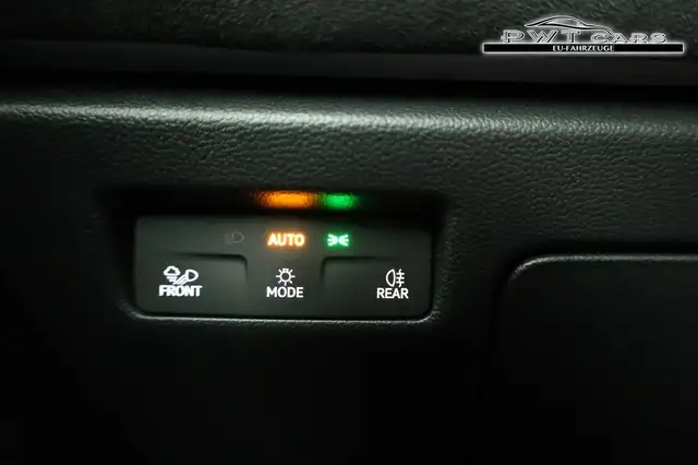 Volkswagen Passat Variant 2.0 TDI 142 kW 4Motion R-Line DSG 4M Black, AHK... Ansicht 8