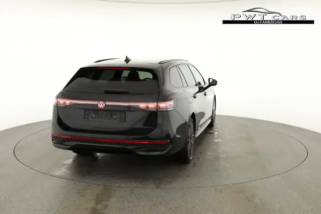 Volkswagen Passat Variant 2.0 TDI 142 kW 4Motion R-Line DSG 4M Black, AHK... Ansicht 17
