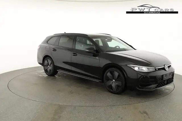Volkswagen Passat Variant 2.0 TDI 142 kW 4Motion R-Line DSG 4M Black, AHK... Ansicht 25