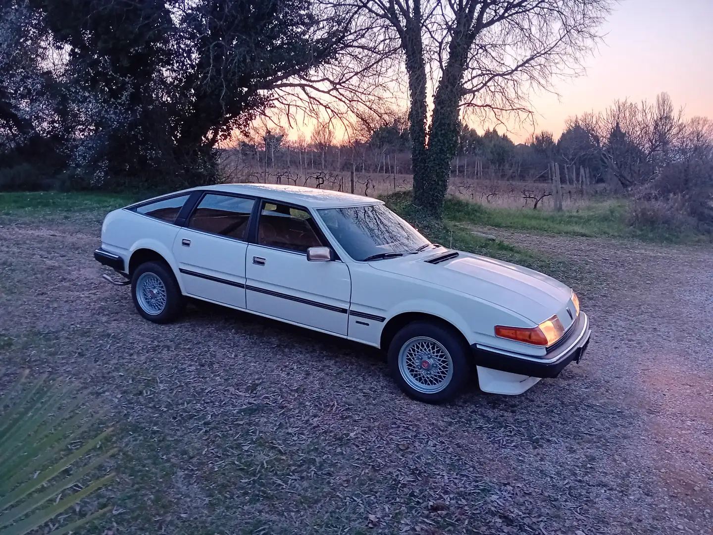 Rover SD 2600S limousine Weiß - 2