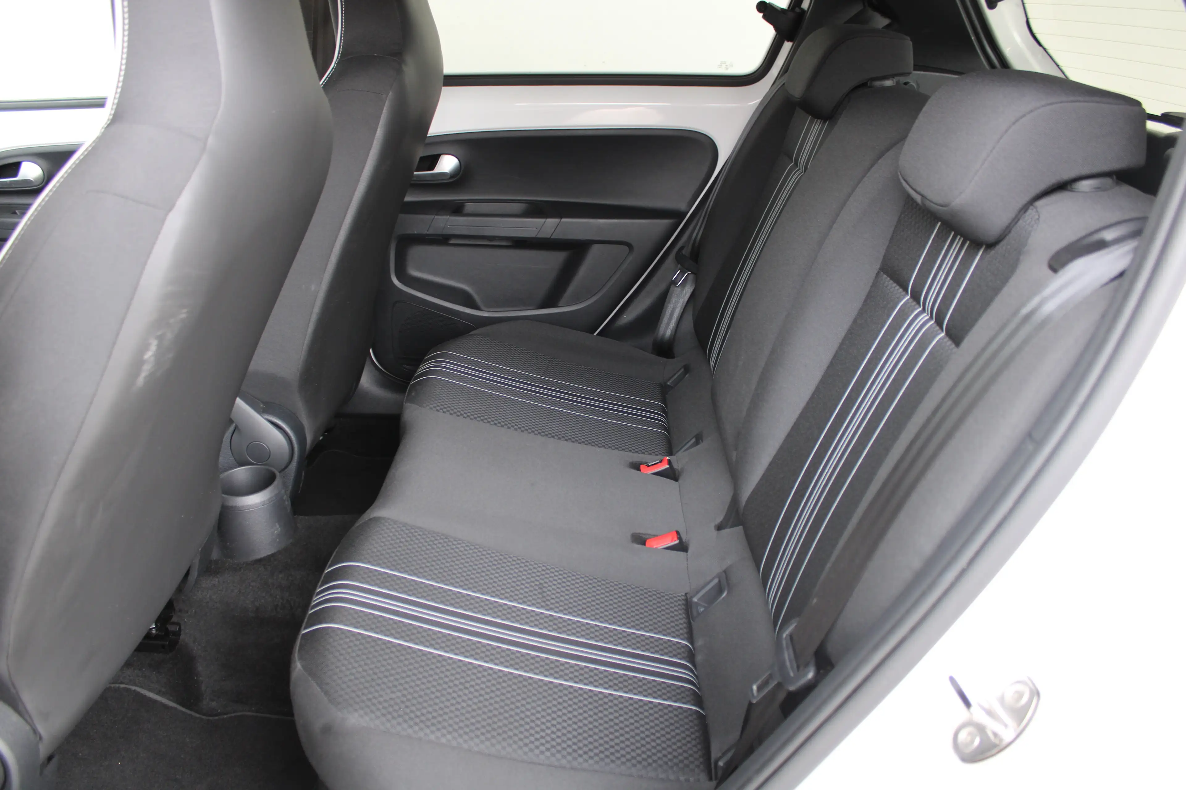 SEAT Mii Electric electric Plus | Stoelverwarming | Parkeer — photo 17