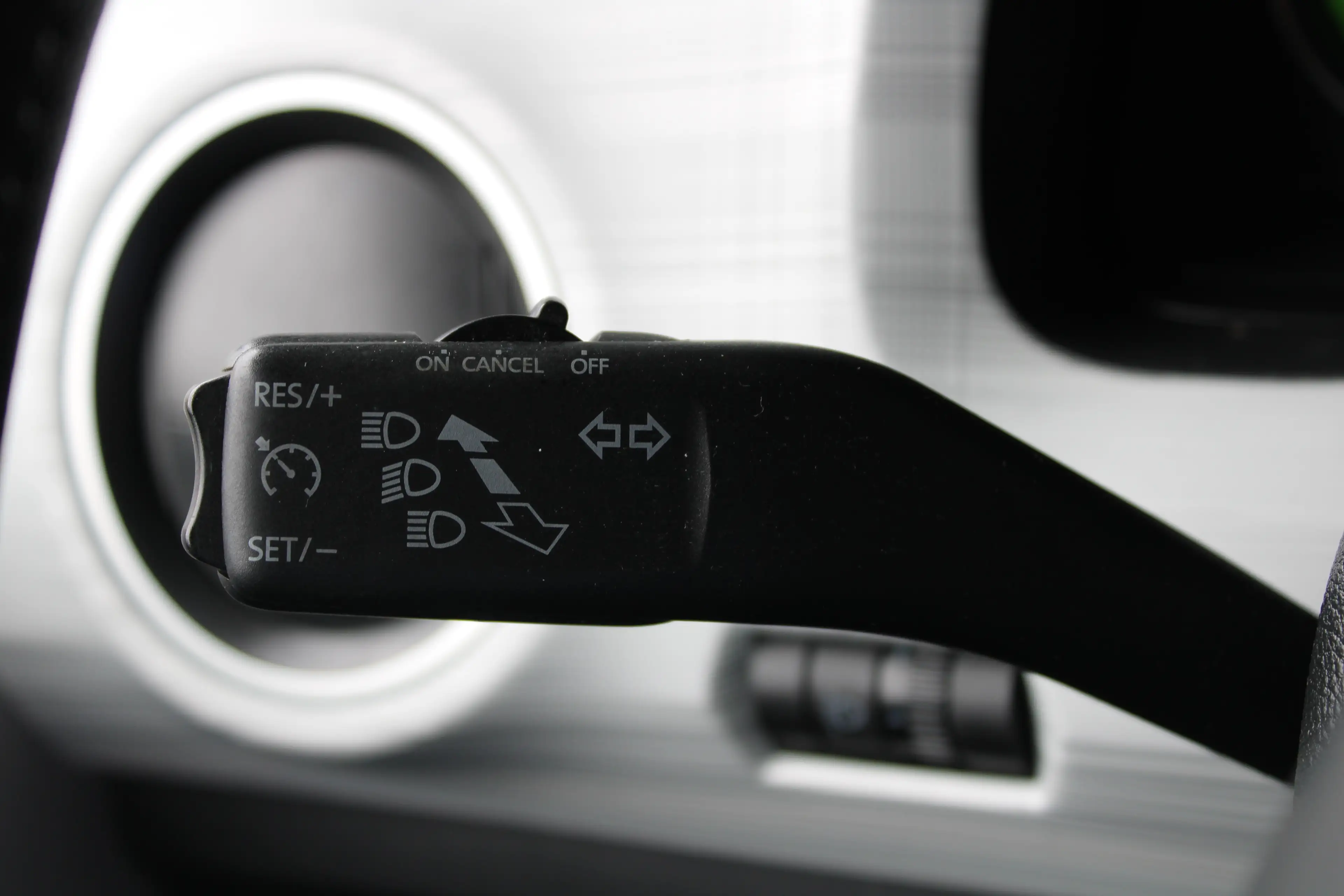 SEAT Mii Electric electric Plus | Stoelverwarming | Parkeer — photo 21