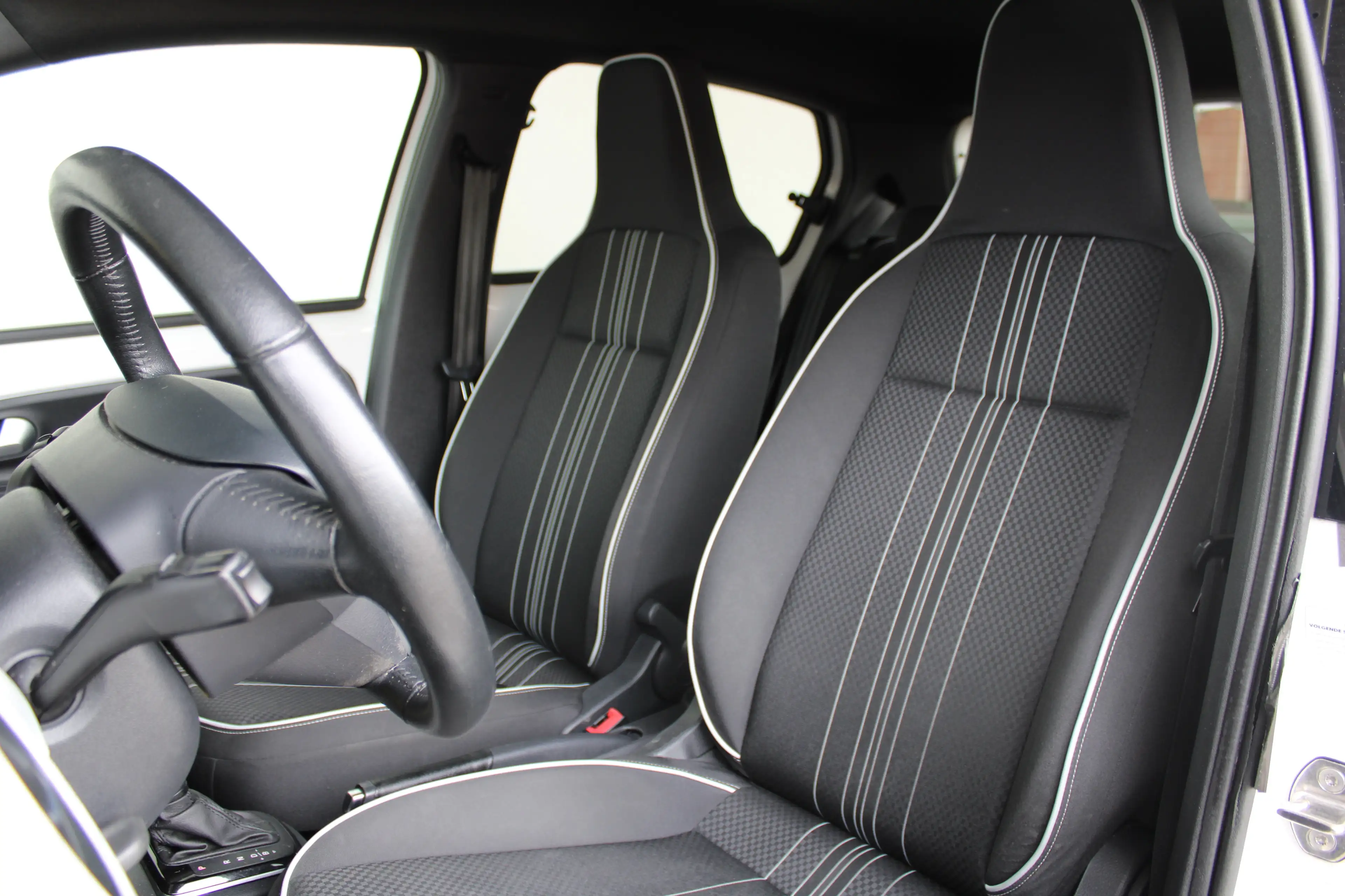 SEAT Mii Electric electric Plus | Stoelverwarming | Parkeer — photo 16