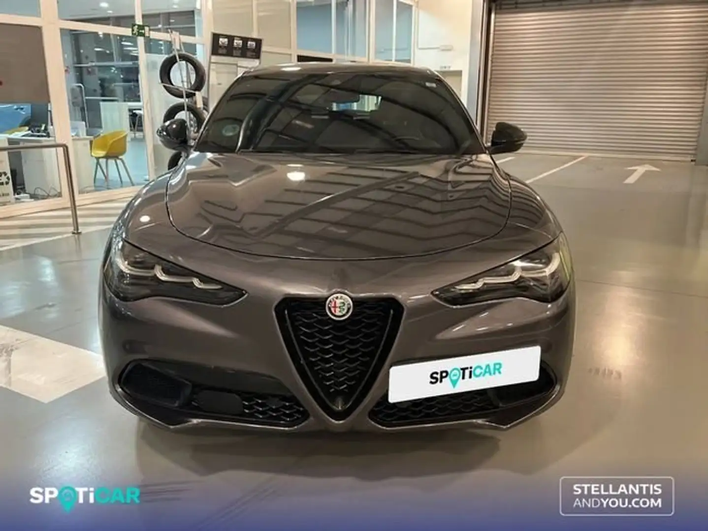 Alfa Romeo Stelvio 2.2 Diésel 154kW (210CV)  Q4 Veloce Gris - 2