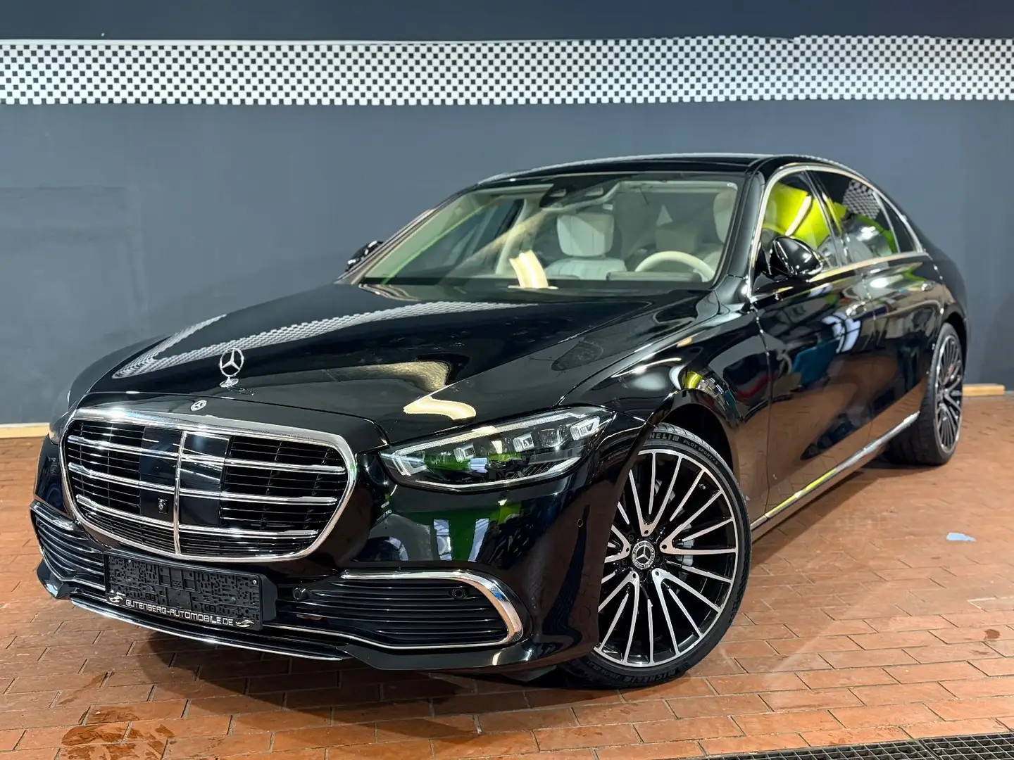 Mercedes-Benz S 350 L 4Matic Pano Head-Up Burmester Amg Noir - 1
