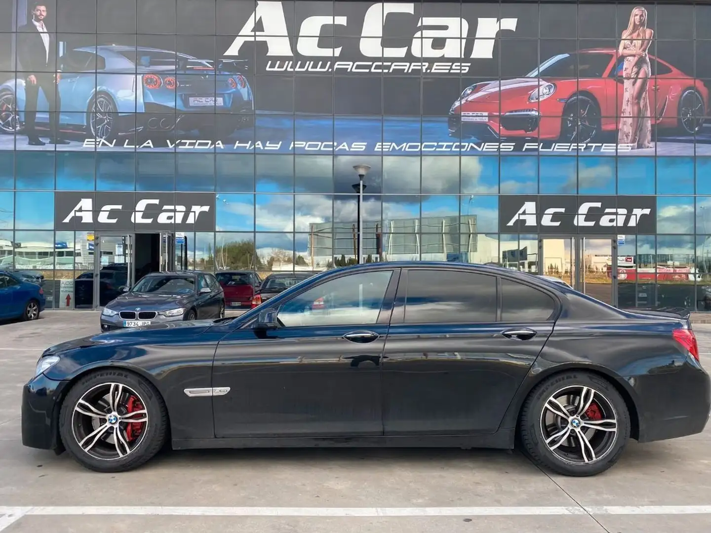 BMW 740 740dA xDrive Azul - 1
